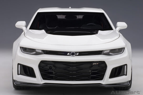 CHEVROLET CAMARO ZL1 2017 (SUMMIT W1HITE) - Imagen 9