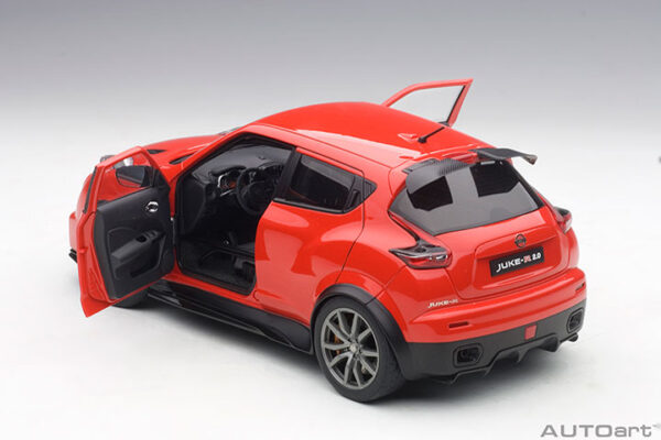 Nissan Juke-R 2.0 R Rojo 1:18 - Imagen 7