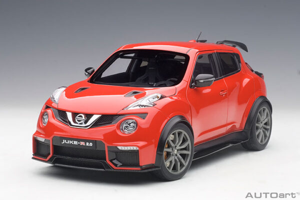 Nissan Juke-R 2.0 R Rojo 1:18