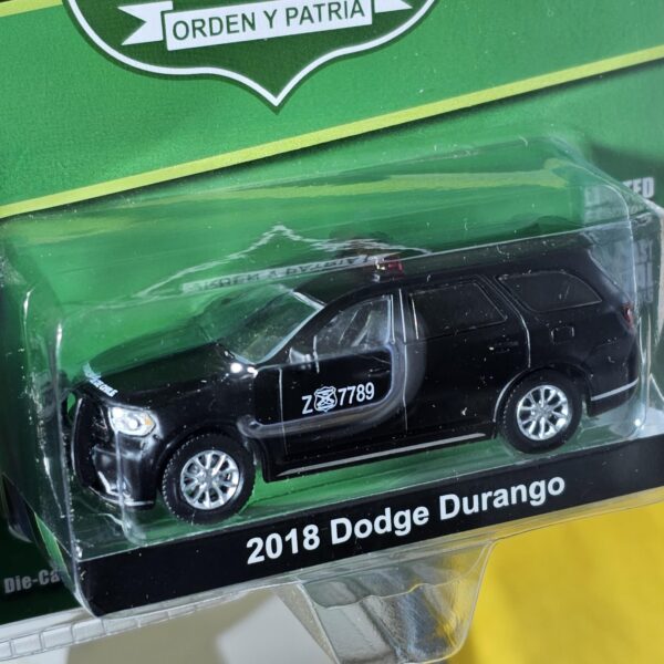 Pack Carabineros Durango Ram Silverado GOPE Taxi 1:64 - Imagen 3