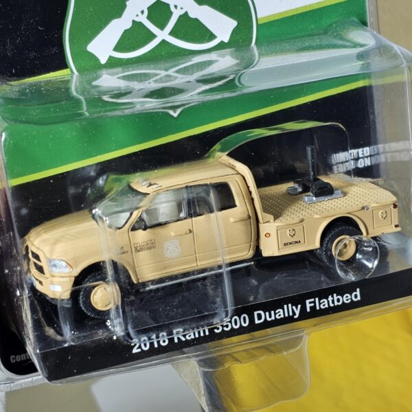 Pack Carabineros Durango Ram Silverado GOPE Taxi 1:64 - Imagen 5