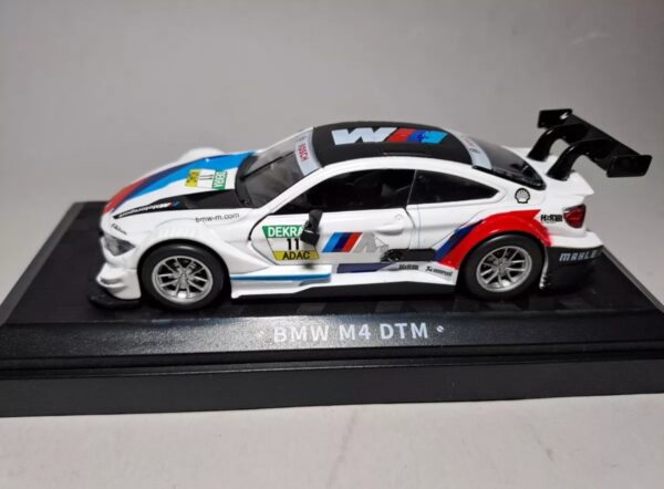 BMW M4 DTM #11 1:43 - Imagen 2