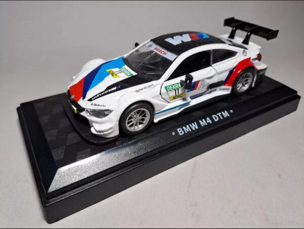 BMW M4 DTM #11 1:43 - Imagen 4